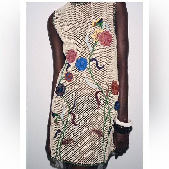 Zara Crochet Dress with Floral Embroidery ZW Collection NWT - Picture 5 of 6